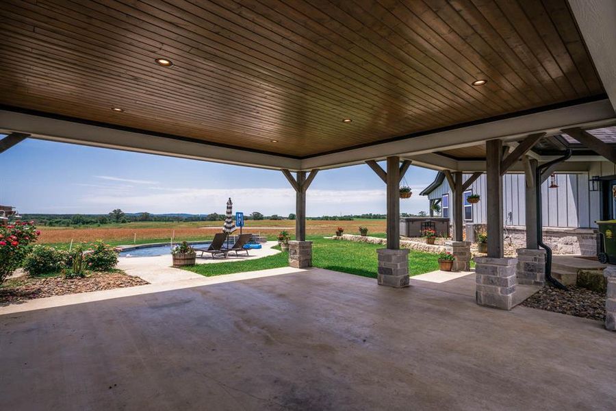 Image 34 of a home in . Image 34 of a home in .