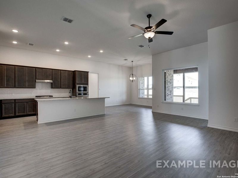 Spacious, unfurnished interior of a new home in Potranco Oaks, Castroville (Image 19). Spacious, unfurnished interior of a new home in Potranco Oaks, Castroville (Image 19).