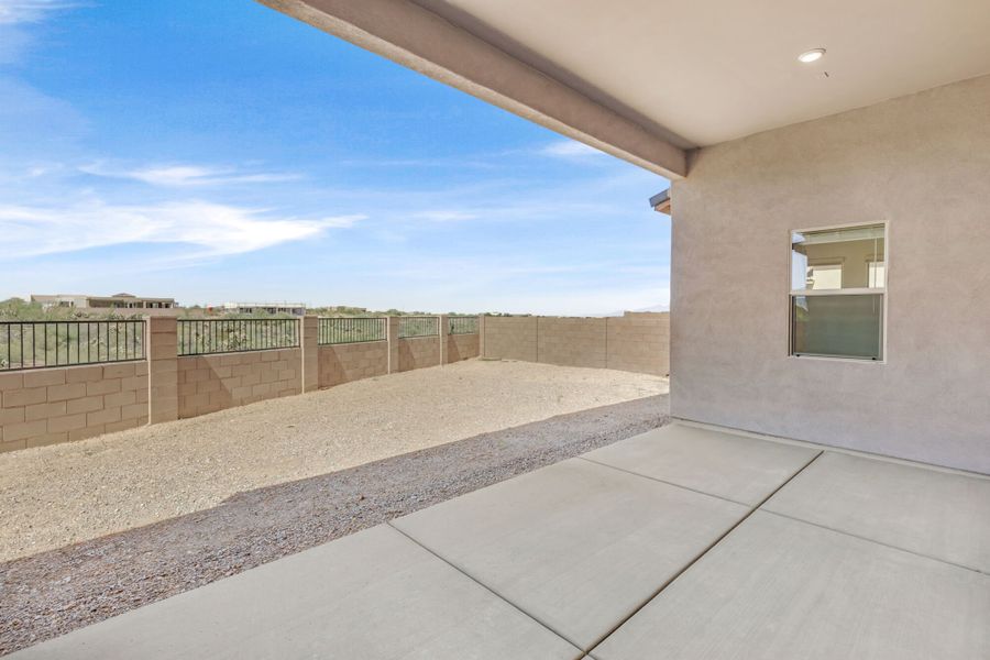 Exterior details and patio area of a home in Mountain View Ranch, Vail (Image 4).