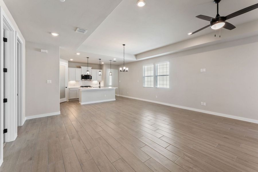 Representative unfurnished interior of a home built from the Pecos by Hakes Brothers in Highland Ridge, New Braunfels (Image 25).