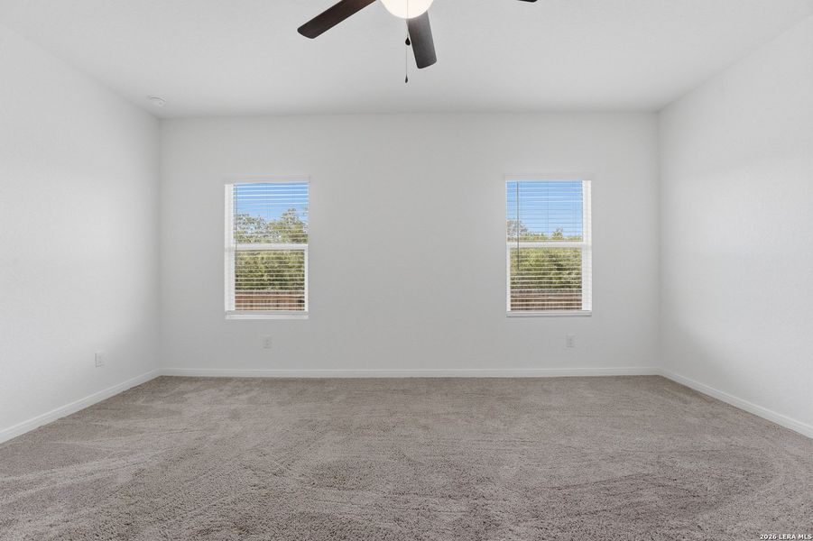 Spacious, unfurnished interior of a new home in Guadalupe Heights, Seguin (Image 42).