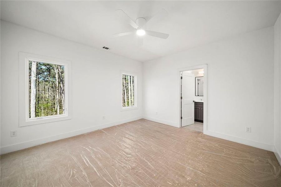 Spacious, unfurnished interior of a new home in , Acworth (Image 16).