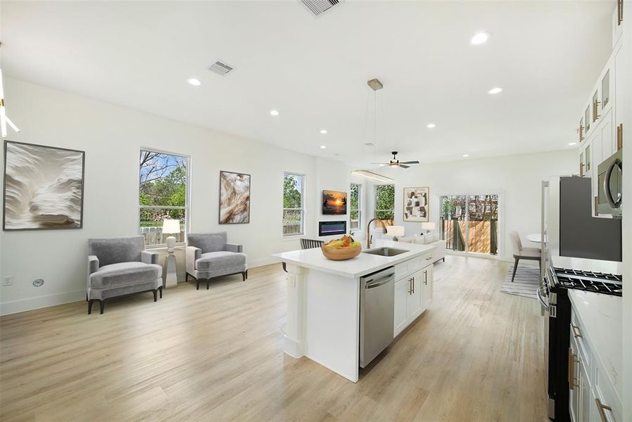 Image 9 of a home in .