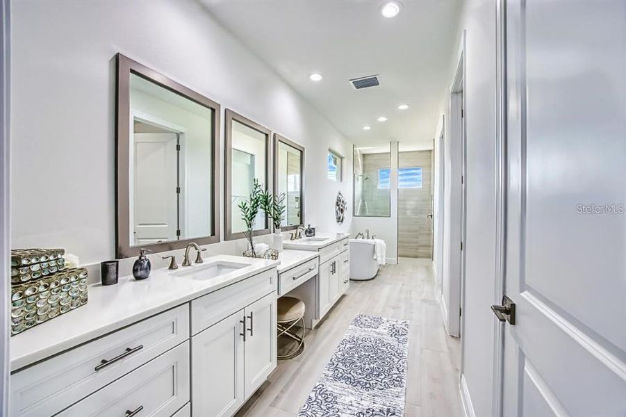 Furnished interior view inside a new home in , Punta Gorda (Image 5).