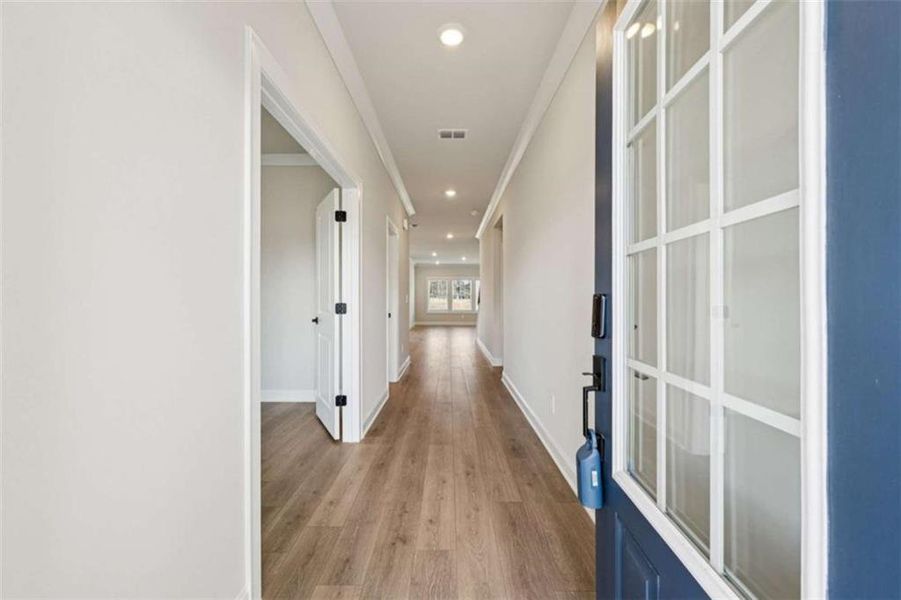 Spacious, unfurnished interior of a new home in River Pointe, Monroe (Image 24).