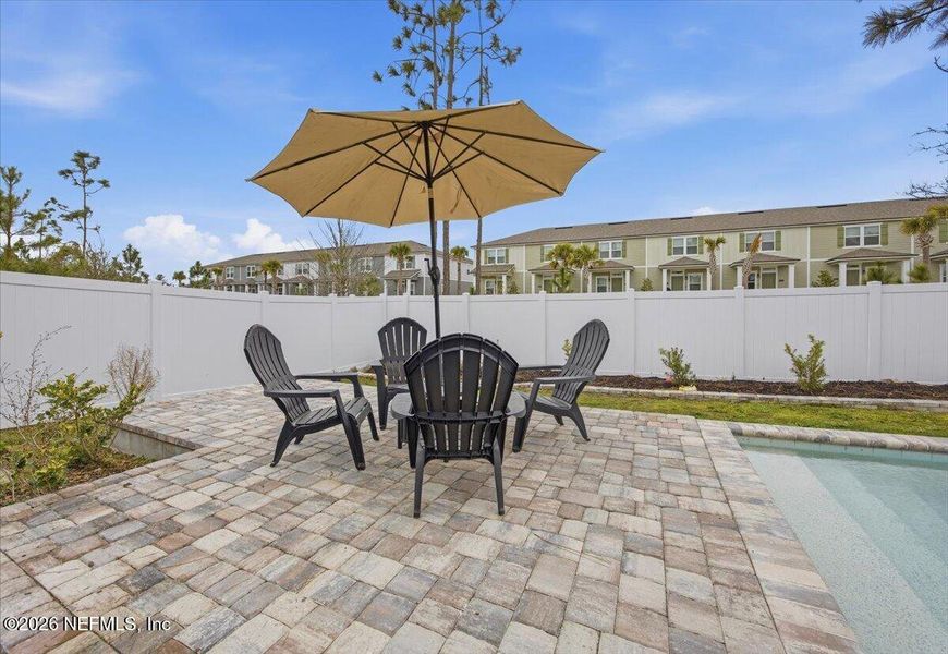 Community amenities in , Middleburg (Image 33).