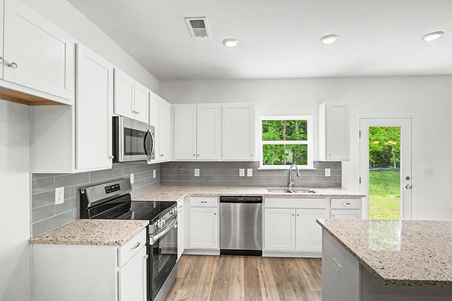 Furnished interior view inside a new home in Ironhorse, Dickson (Image 8).