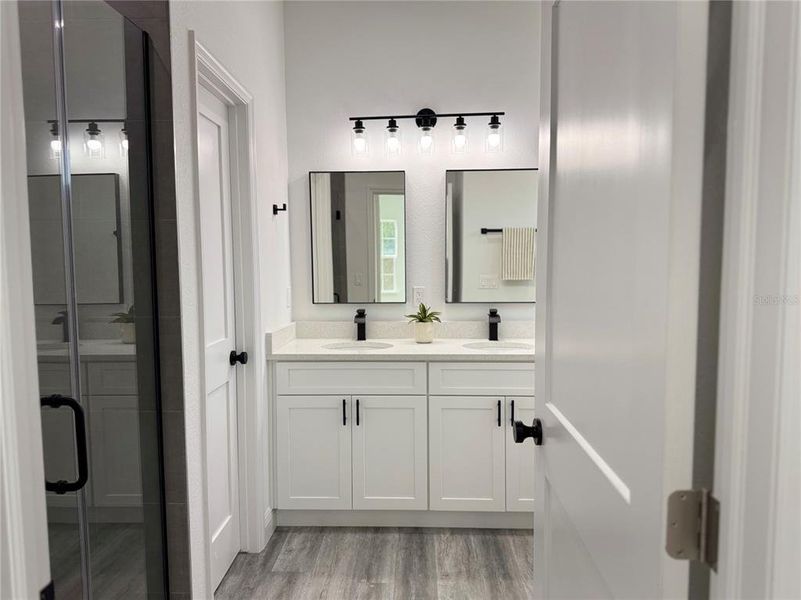 Furnished interior view inside a new home in , Ocala (Image 7).