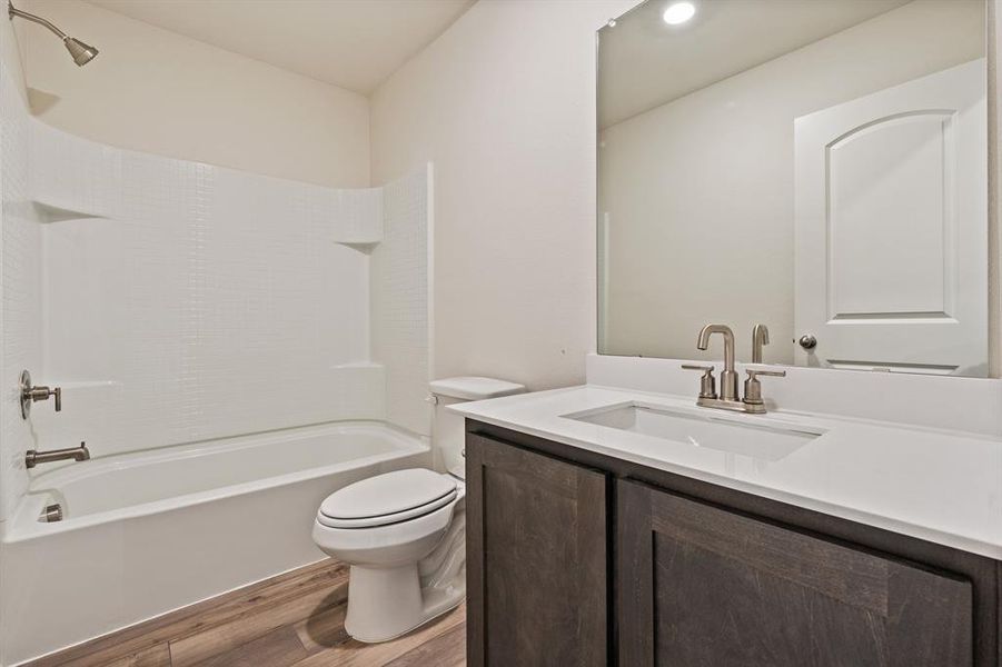 Furnished interior view inside a new home in Vista West, Fort Worth (Image 7).
