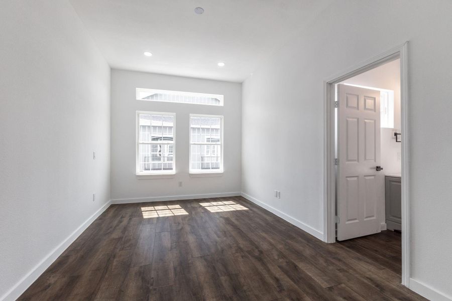Spacious, unfurnished interior of a new home in , Spring (Image 30). Spacious, unfurnished interior of a new home in , Spring (Image 30).