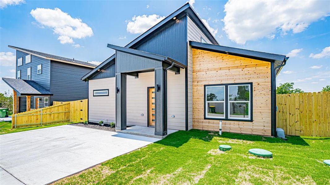 Wide concrete driveway