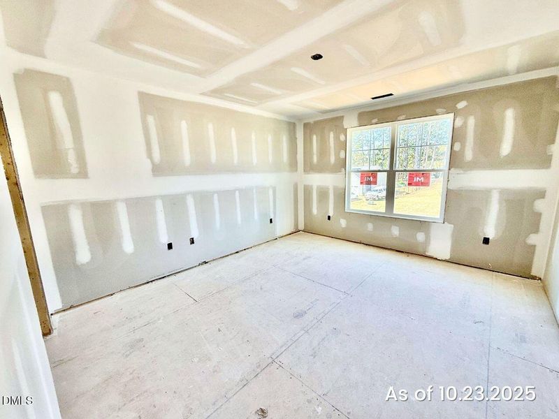 MLS 78 bedroom Regis (2) MLS 78 bedroom Regis (2)