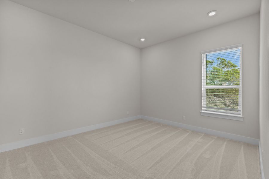 Representative unfurnished interior of a home built from the Fredericksburg by Beazer Homes in Highland Estates, San Antonio (Image 17).