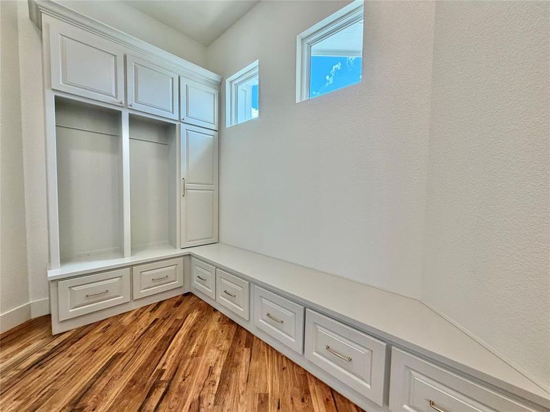 Furnished interior view inside a new home in , Weatherford (Image 13).