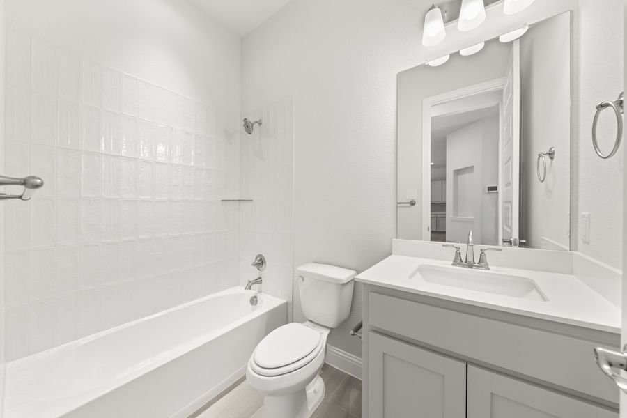 Representative furnished interior of a home built from the Glen Rose by Windsor Homes in Anna Town Square, Anna (Image 15).