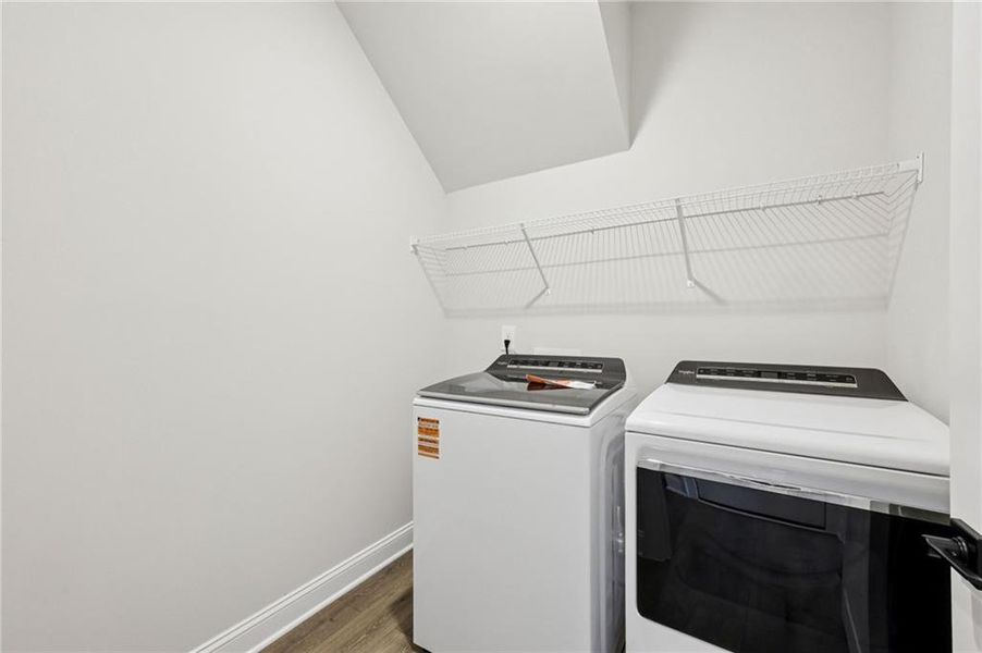 Close-up of interior finishes inside a home in River Pointe, Monroe (Image 15).