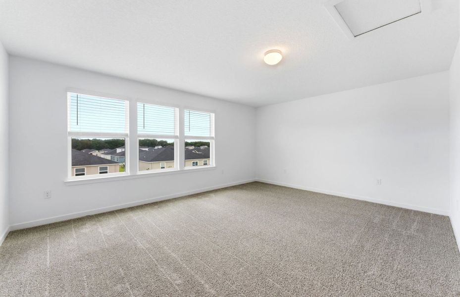 Spacious, unfurnished interior of a new home in Marion Ranch, Ocala (Image 17).