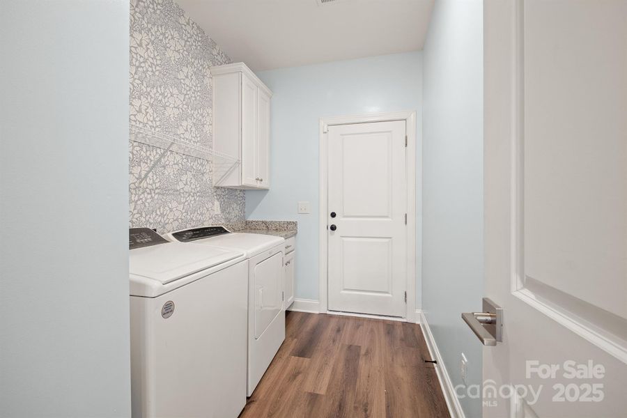 Image 21 of a home in .