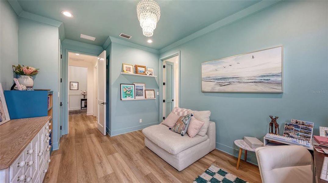 Furnished interior view inside a new home in , Sarasota (Image 43).