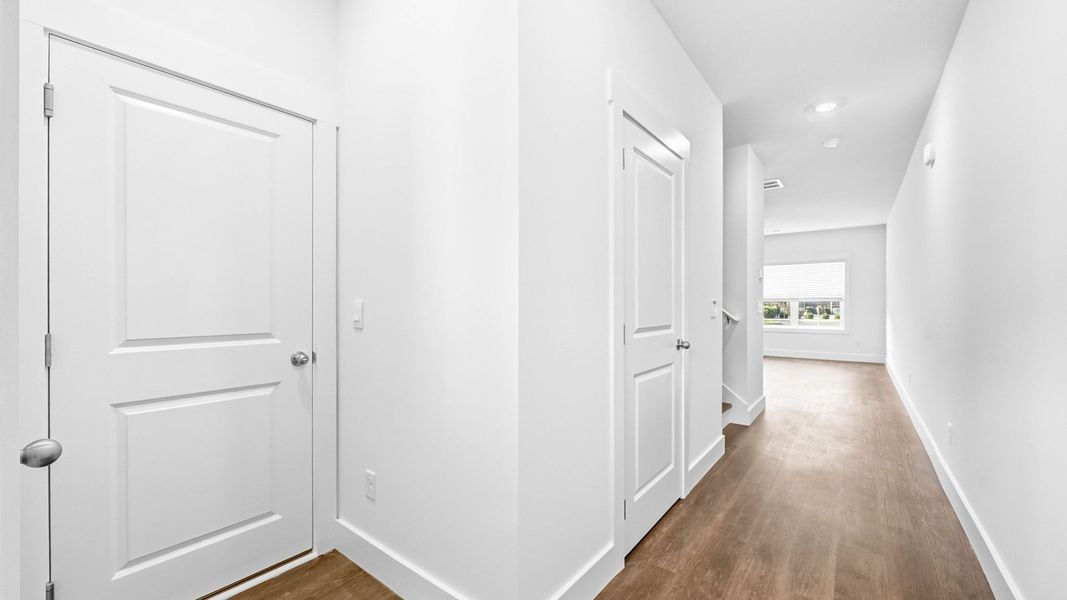 Spacious, unfurnished interior of a new home in The Arbor Townhomes, Kingsport (Image 24).