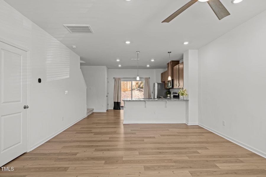 7-web-or-mls-5Z8A2296 7-web-or-mls-5Z8A2296