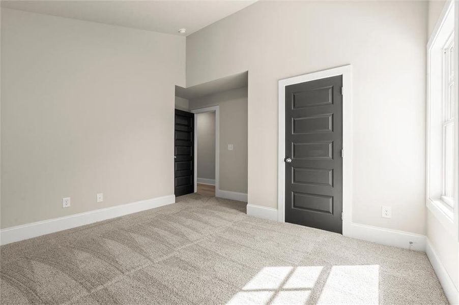 Spacious, unfurnished interior of a new home in , Covington (Image 30).