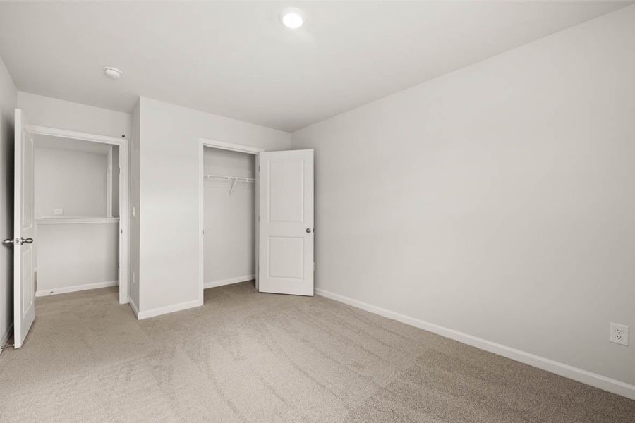 Representative unfurnished interior of a home built from the Elston by D.R. Horton in Captain's Corner, Grovetown (Image 40).