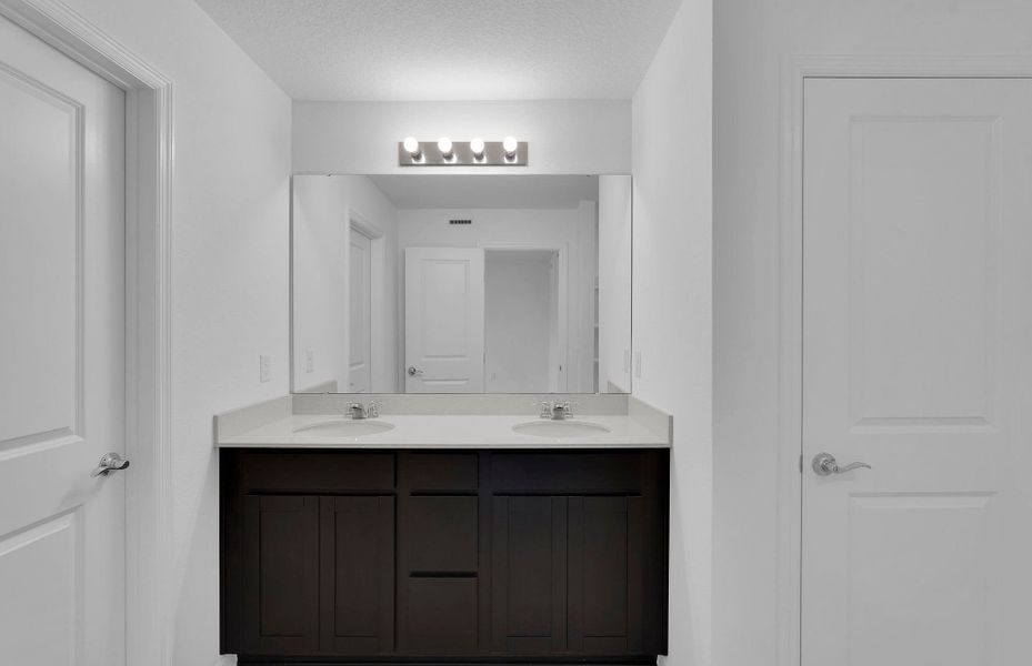 Furnished interior view inside a new home in Normandy Pines, Jacksonville (Image 5).