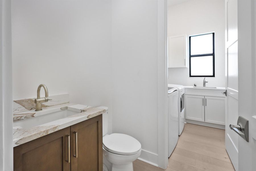 Furnished interior view inside a new home in Artistry Palm Beach, Palm Beach Gardens (Image 28). Furnished interior view inside a new home in Artistry Palm Beach, Palm Beach Gardens (Image 28).