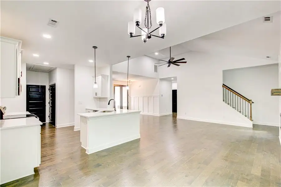 Furnished interior view inside a new home in , Villa Rica (Image 13).
