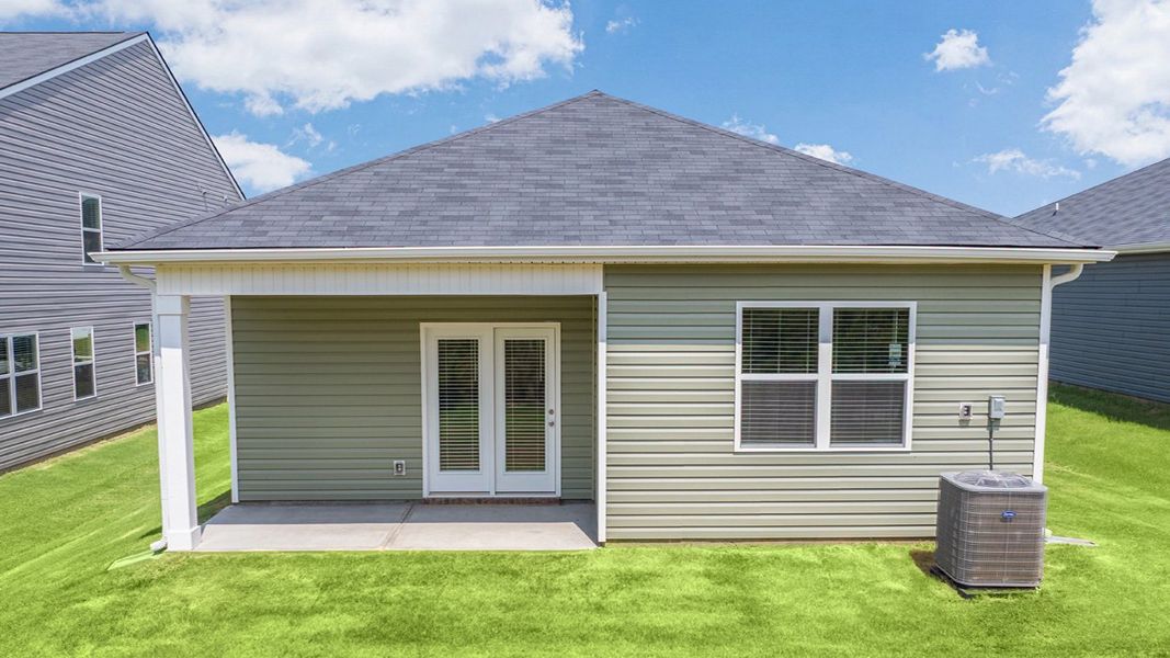 Exterior details and patio area of a home in Captain's Corner, Grovetown (Image 3).