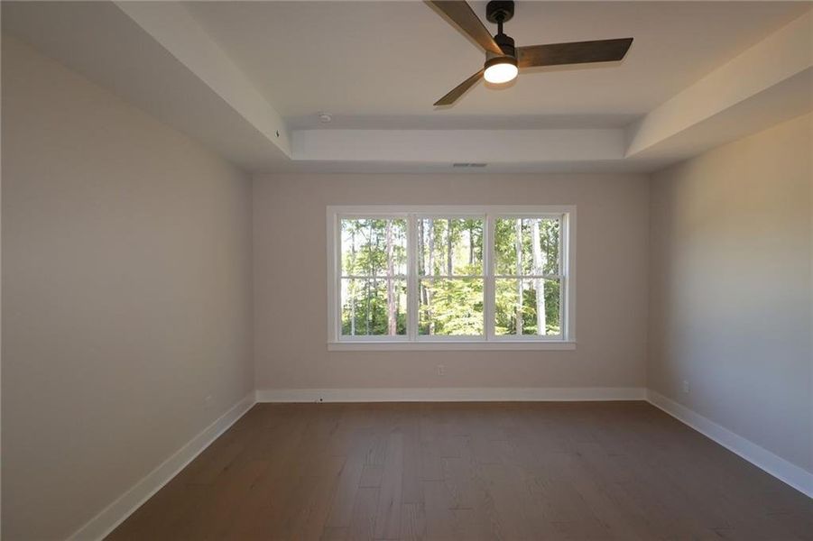 Spacious, unfurnished interior of a new home in Ellis, Marietta (Image 13).