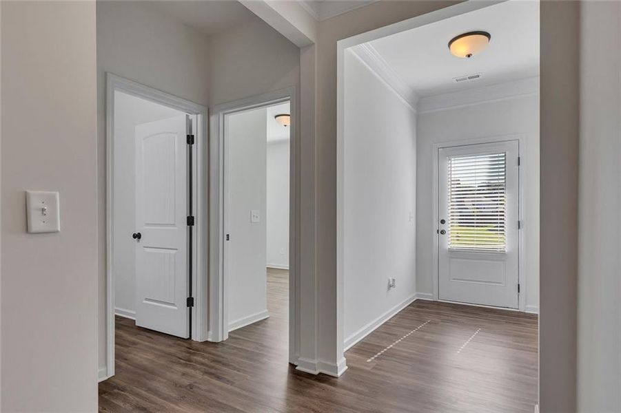 Spacious, unfurnished interior of a new home in Laurel Park, Cartersville (Image 16).