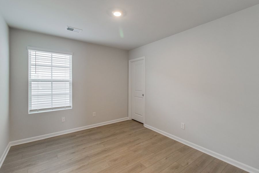 Spacious, unfurnished interior of a new home in Bluefield, Lexington (Image 26). Spacious, unfurnished interior of a new home in Bluefield, Lexington (Image 26).