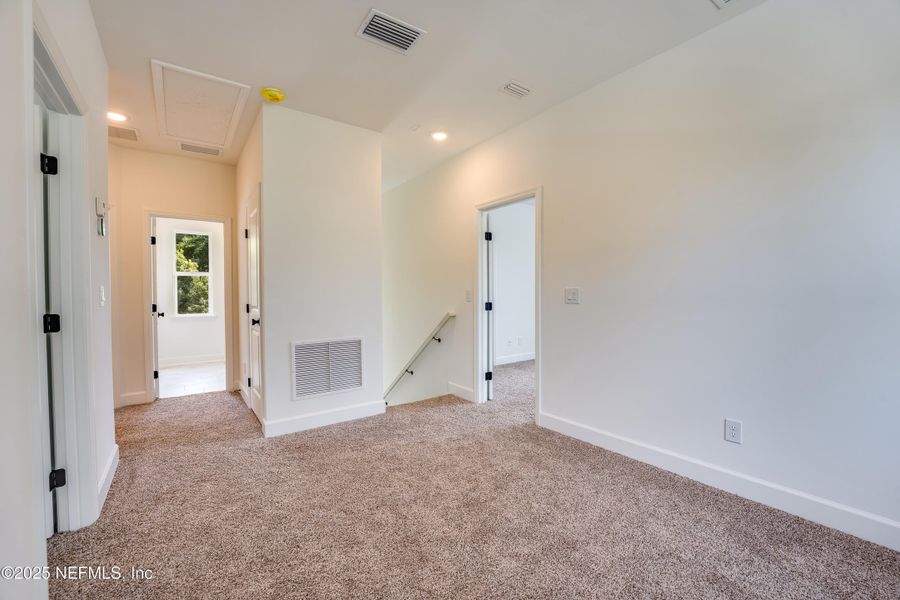 Spacious, unfurnished interior of a new home in , Jacksonville (Image 29). Spacious, unfurnished interior of a new home in , Jacksonville (Image 29).
