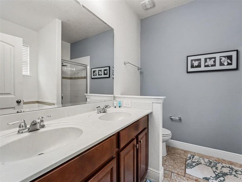Furnished interior view inside a new home in , Davenport (Image 25).