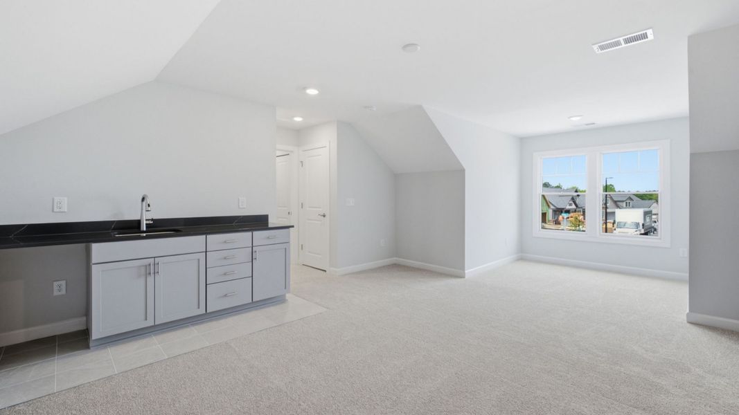 Spacious, unfurnished interior of a new home in The Courtyards at Oak Grove, Durham (Image 33).
