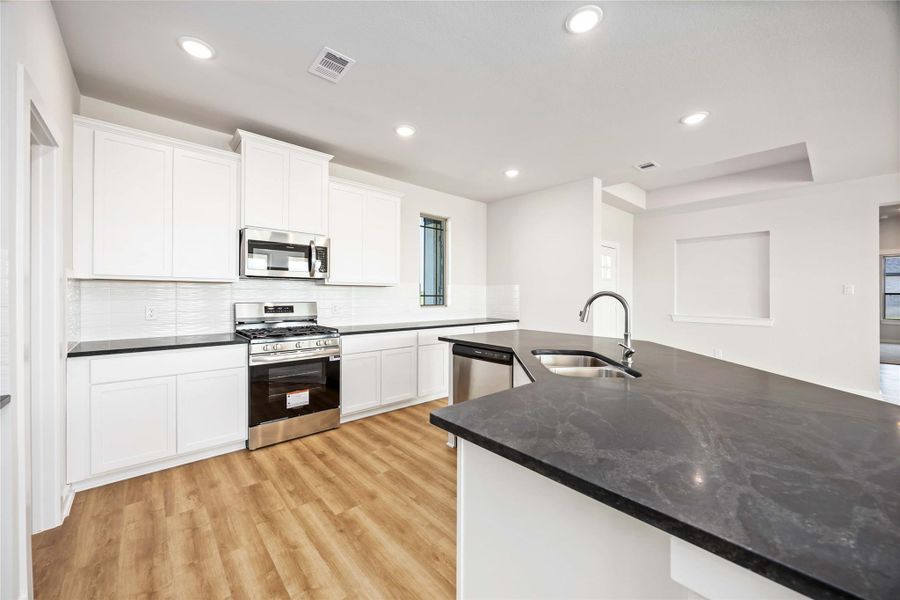 Furnished interior view inside a new home in Blue Heron Estates, Beasley (Image 6).
