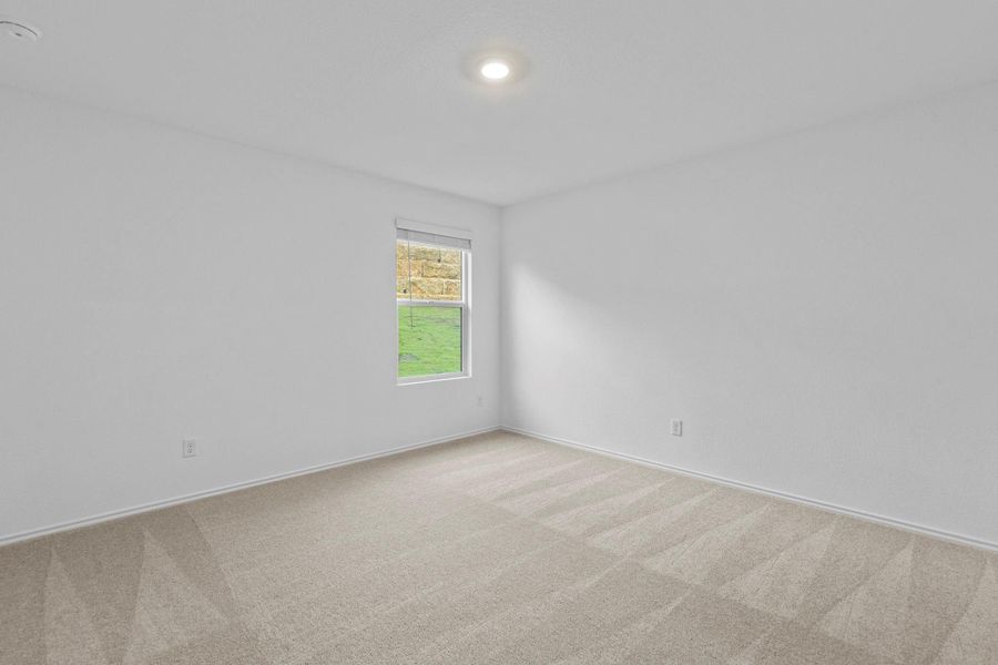Spacious, unfurnished interior of a new home in Clayton Ranch, Copperas Cove (Image 32).