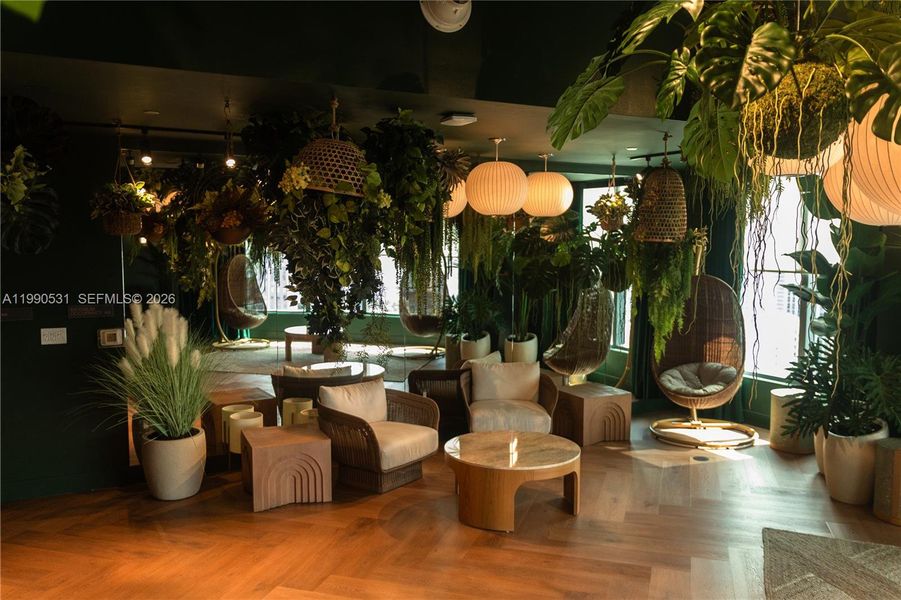 Community amenities in , Miami (Image 52).