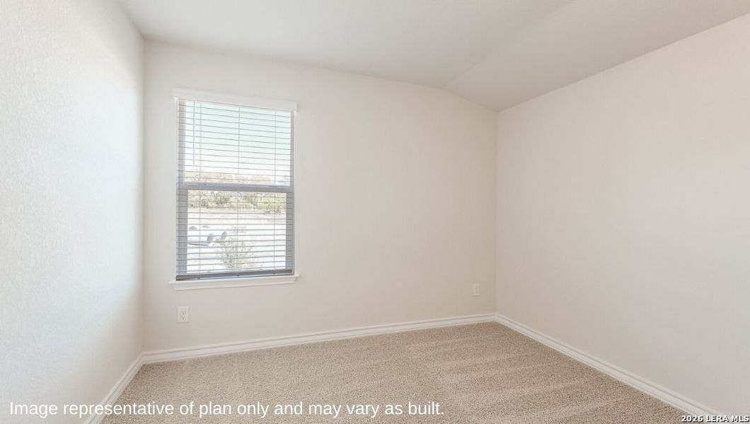 Spacious, unfurnished interior of a new home in Veranda, San Antonio (Image 17).