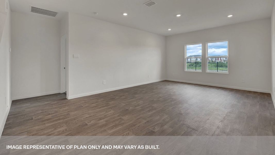 Spacious, unfurnished interior of a new home in Trace, San Marcos (Image 17).