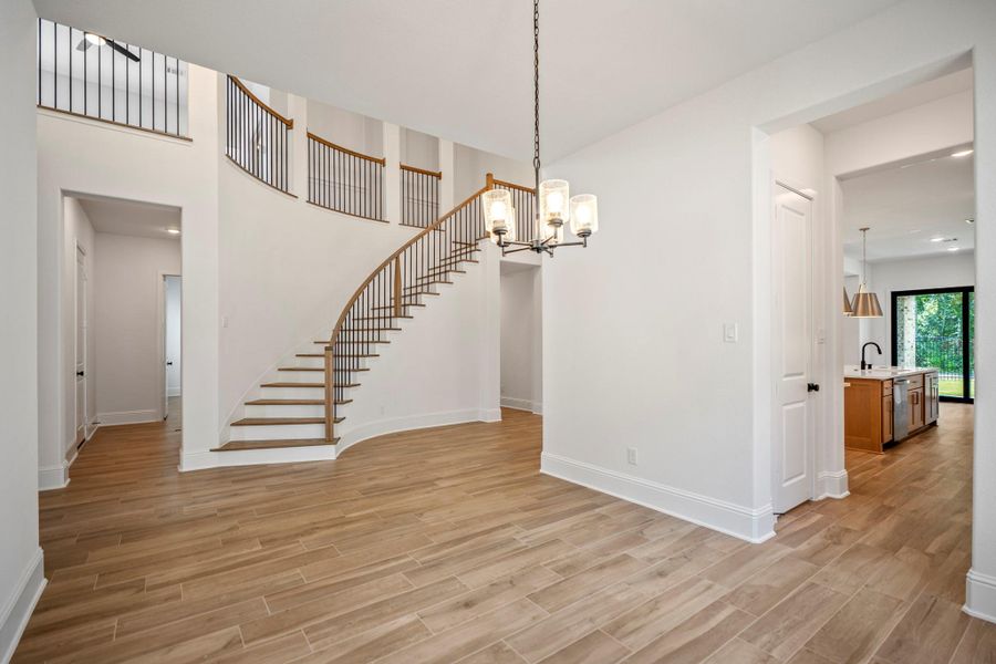 Spacious, unfurnished interior of a new home in Colton, Montgomery (Image 23).