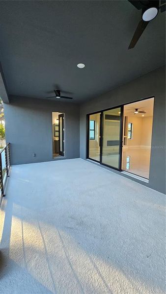 Exterior details and patio area of a home in , Tampa (Image 21).