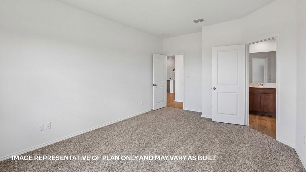 Representative unfurnished interior of a home built from the The Dalton by D.R. Horton in Valverde, Bastrop (Image 34).