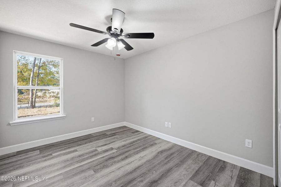 Spacious, unfurnished interior of a new home in , Jacksonville (Image 17).