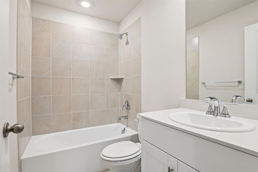 Image 37 of a home in Lakehaven - Signature Series. Image 37 of a home in Lakehaven - Signature Series.