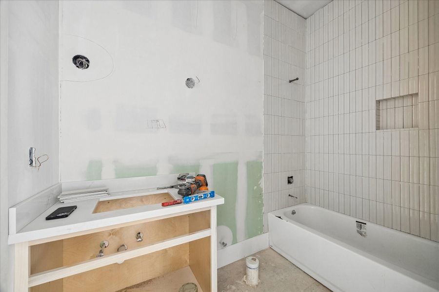 Image 35 of a home in .