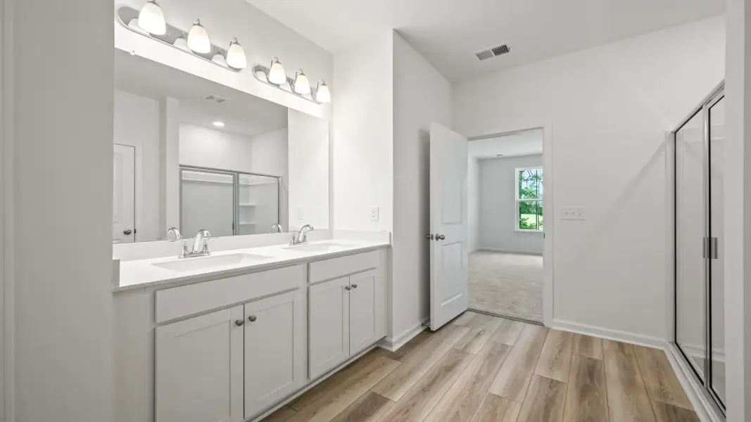 Representative furnished interior of a home built from the Avondale by DRB Homes in Station Pointe Phase 2, Angier (Image 60). Representative furnished interior of a home built from the Avondale by DRB Homes in Station Pointe Phase 2, Angier (Image 60).