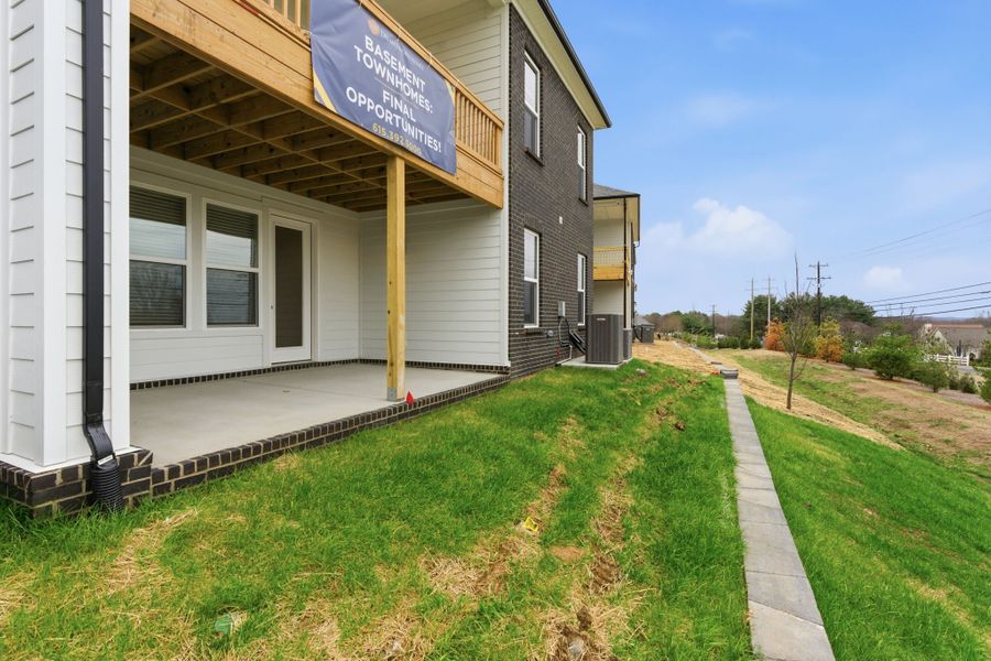 New Home in Thompson's Station, TN.  - Slide 38